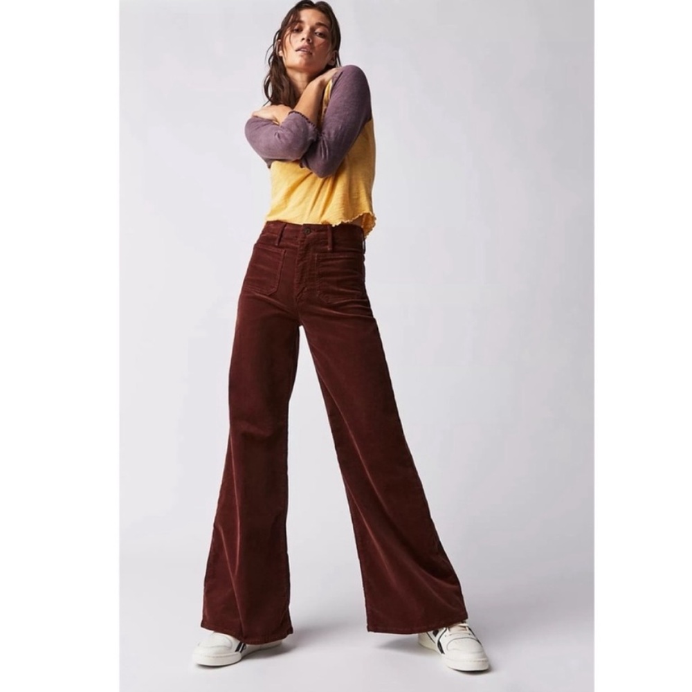 MOTHER The Patch Pocket Roller Wide Leg Corduroy Pants in Rum Russian